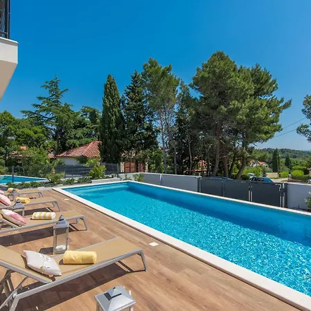 Villa Paliska *