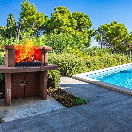Paliska Vila